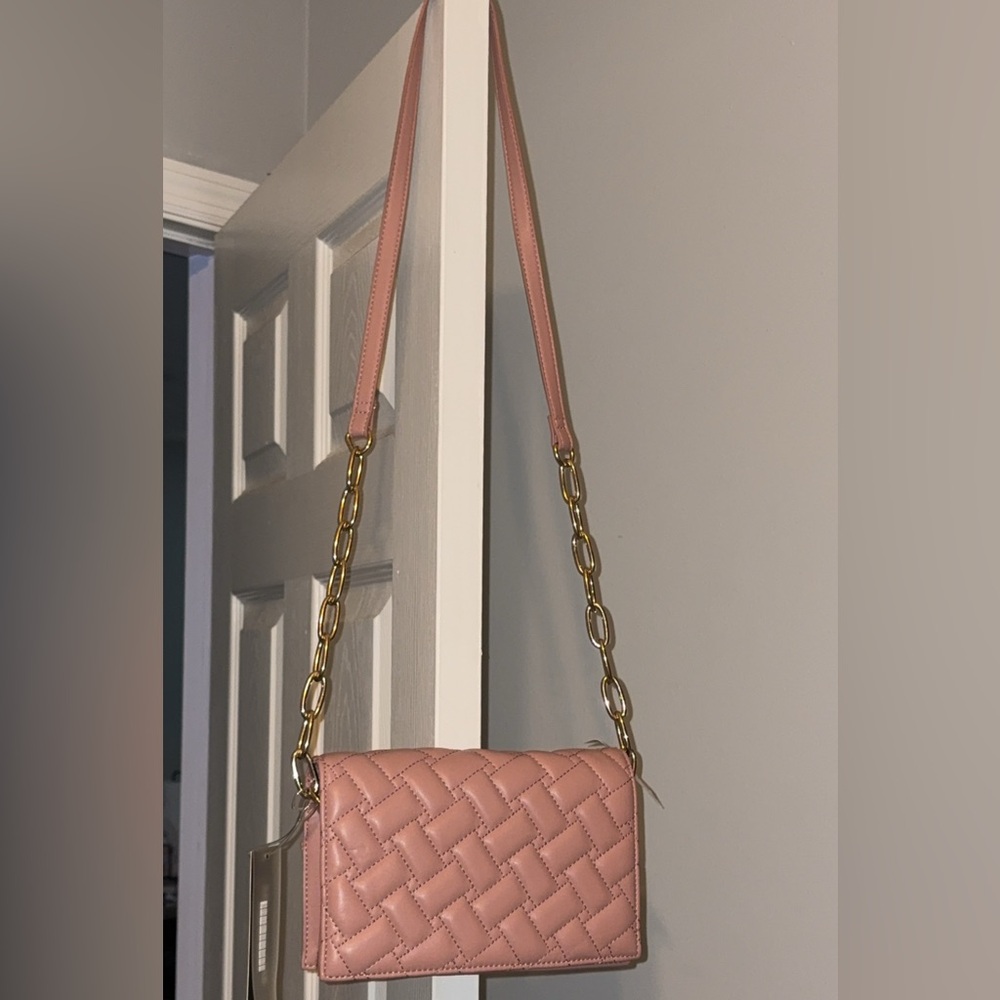 Elegant Pink Quilted Shoulder Bag